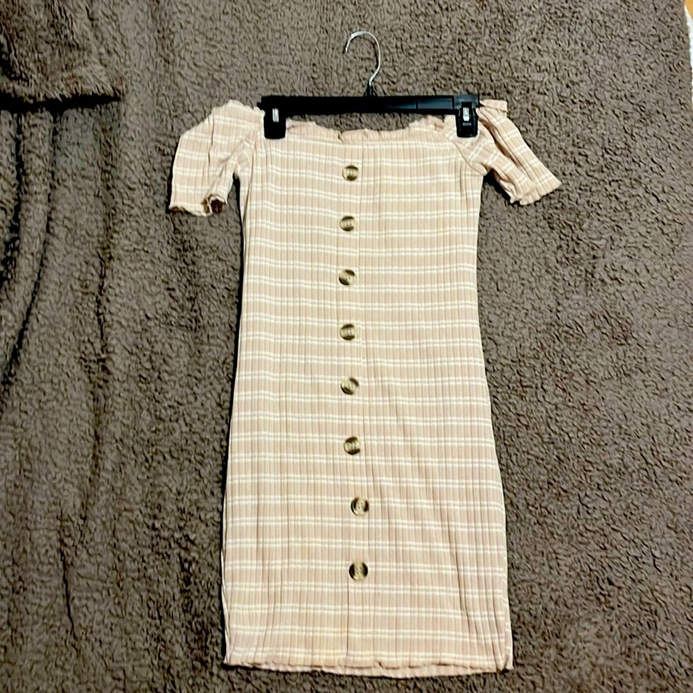 Short dress